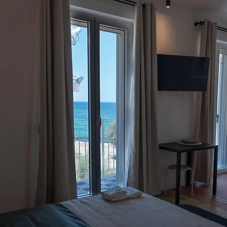 Leluan Bed & Breakfast 4*