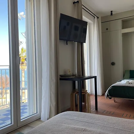 Leluan 4* Mola di Bari